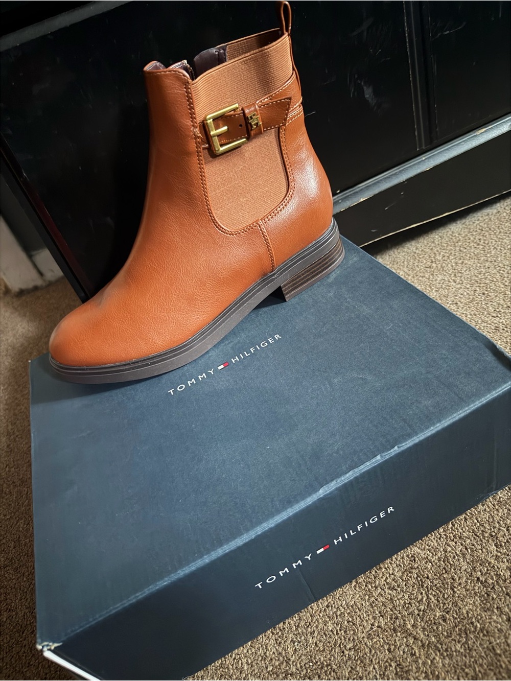 Tommy Hilfiger Cognac Leather Chelsea Boot with Gold Buckle